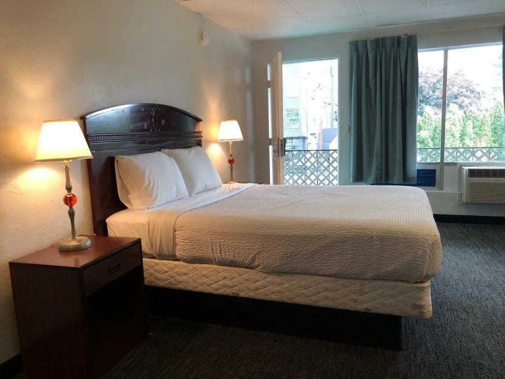 Portland Super Value Inn Zewnętrze zdjęcie